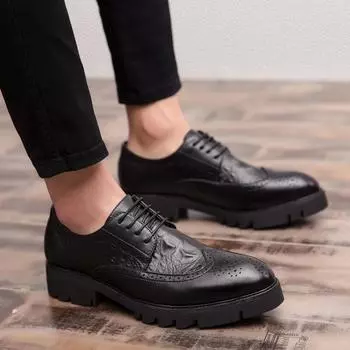 Men s shoes 2025 autumn new leather shoes fashion retro casual shoes trend men s lace-up British business dress shoes 38