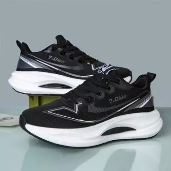 Men s shoes 2025 new sports shoes men s spring mesh breathable running shoes fashion casual shoes 36