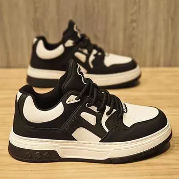 Men s shoes 2025 new spring high-end versatile black and white panda board shoes student sports casual small white tide shoes 39