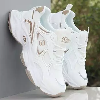 Men s shoes 2025 spring new breathable and versatile fashion mesh sports shoes men s trend running casual dad trendy shoes 39