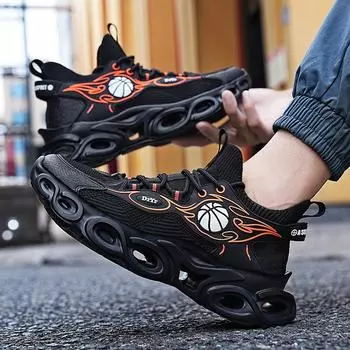 Men s shoes 2025 summer new breathable fly-woven mesh blade shoes versatile fashion trend sports dad casual shoes 39