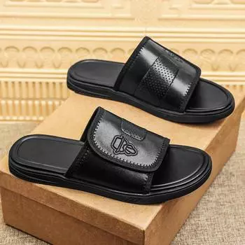 Men s shoes 2025 summer new leather men s sandals men s casual first layer cowhide beach shoes dad shoes cool slippers 38