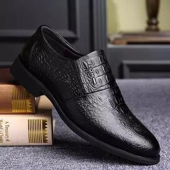 Men s shoes four seasons crocodile pattern leather shoes men s tide Korean version men s business dress cowhide casual shoes 38