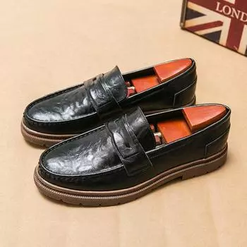 Men s shoes four seasons new casual leather shoes fashion foot loafers trend one pedal British style business dress shoes 38
