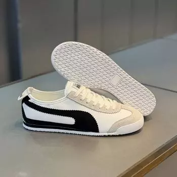 Men s shoes new versatile board shoes breathable soft sole light cloth sports black and white Internet celebrities light luxury flat bottom 39