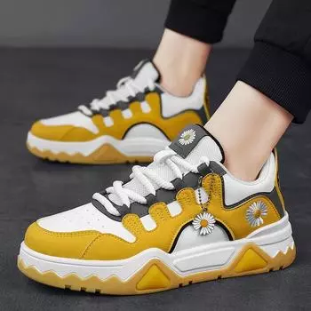 Men s shoes spring 2025 new low-top trendy board shoes men s casual sports trendy shoes leather surface student shoes thick sole 39