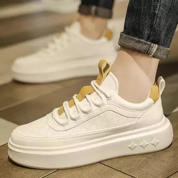 Men s shoes summer breathable 2025 new trend sports and leisure board shoes men s versatile thick sole heightening small white tide shoes 39