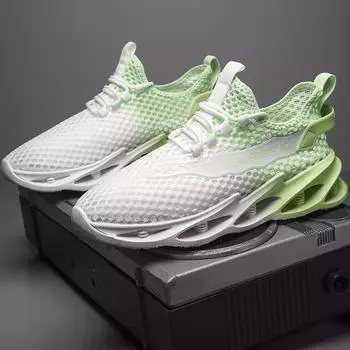 Men s shoes summer new casual shoes fashion outdoor breathable sports shoes trend large mesh shoes gradual change color running shoes 39