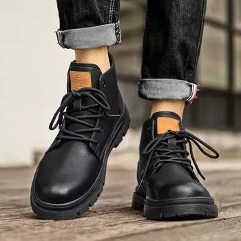 Men s shoes winter medium and high-top Martin boots new small port style youth trend leisure outdoor locomotive mountaineering tooling boots 39