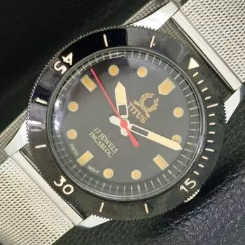 MENS REFURBISHED SWISS TITUS 40MM TURNABLE BEZEL BLACK DIAL WATCH a430800-2 R104-a430800