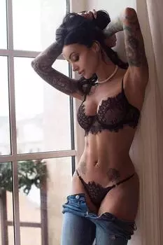 Merry See Кружевной сексуальный комплект с бюстгальтером и трусиками, черный