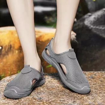 Сетчатые туфли дышащие полые мужские туфли на одну ногу со стременем легкие повседневные пляжные туфли 38 чёрный