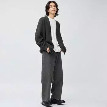 Джинсы GU мешковатые, стандартная длина 72,0см.