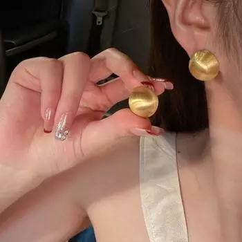 Metal Frosted Brushed Gold Bean-Shaped Stud Earrings Women s Work Clothing Niche Fancy Elegant Earrings Retro Hong Kong Style Earrings Golden Stud Earrings