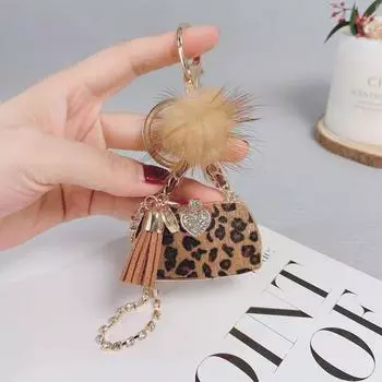 Metal Luxury Bag Key Chain Hairball Car Key Ring Vintage Luxury Bag Lucky Pendant Backpack Decor коричневый