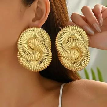 Metal style jewelry, niche exaggerated curved design earrings, versatile high-end stud earrings, women s earrings