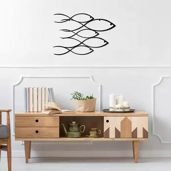 Металлическая стена, стена с рыбками в художественной школе, современный художественный декор из металла, декор с рыбками из металла, настенная живопись, настенная наклейка