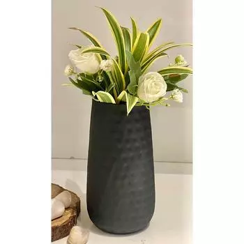 Металлическая ваза для цветов для декора дома и гостиной, винтажный декор, антикварный декор для домашнего декора, черная текстурированная отделка (10 х 10 х 22 см)