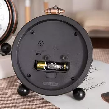 Металлические ретро-часы в европейском стиле, креативный электронный будильник в американском стиле, студенческий индивидуальный простой и бесшумный указатель