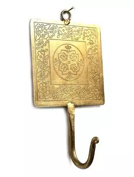 Металлический настенный крючок с гравировкой, Латунь, Iron Square 1-hook Hanger Brass, John Molly Decor&Gifts