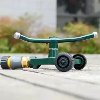 Металлический спринклер Yousheng с тремя рукавами, автоматический вращающийся спринклер с колесной базой, вихревой спринклер для полива газона в саду и дворе зелёный