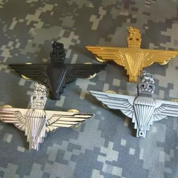 Металлический значок британского десантника «Красный дьявол», значок на берет «Красный дьявол», наплечный значок чёрный