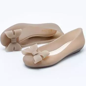 Miaoguan 2024 Женские туфли на плоской подошве Весна Лето Туфли на плоской подошве Лоферы Балетки на низком каблуке Повседневные резиновые сандалии Женские резиновые дождевые туфли для женщин 35 чёрный