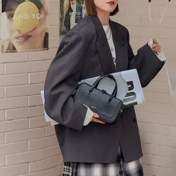 Micocah Jasmine Milk Brick Bag Women s Bag 2025 New Small Square Bag Niche Style Satchel Work Clothing Messenger Bag Middle Black