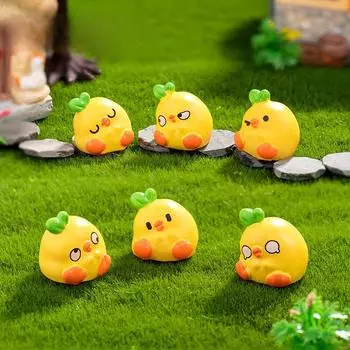 Микропейзаж мультфильм милый овощ курица животное фигурка сделай сам курица украшения аксессуары настольный автомобиль смоляное украшение Bad people sit in rows