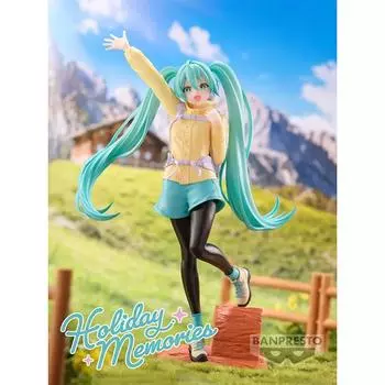 Miku Holiday Memories Mountaineering Figure