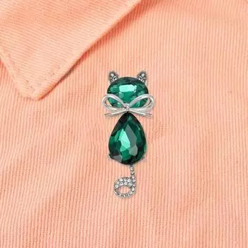 Милая брошь в форме кошки с бантом, блестящая булавка с инкрустацией из искусственного кристалла, значок на лацкан, ювелирное изделие, подарок, аксессуары для пальто зелёный