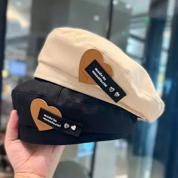 Милая и крутая любовь показывает лицо Маленький берет женский японский ретро модный темперамент черная шляпа художника