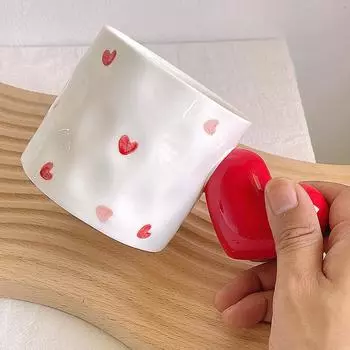 Милая керамическая кружка с круглой ручкой в виде горошка в стиле Ins, белая и красная кружка для кофе и воды, для завтрака 301-400ml
