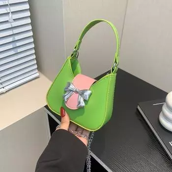 Милая контрастная цветная сумка-бантик женская 2024 новая модная нишевая сумка подмышкой сумка-мессенджер на цепочке Small чёрный