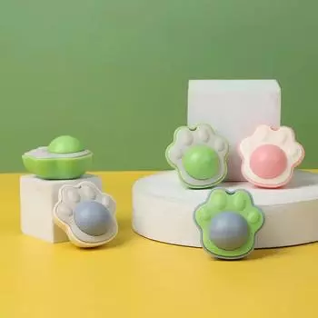Милая кошачья лапка, настенный шарик с кошачьей мятой, игрушки для кошек, съедобные шарики для лизания с кошачьей мятой, полезные вращающиеся лакомства, игрушки, мятный шарик, принадлежности для кошек