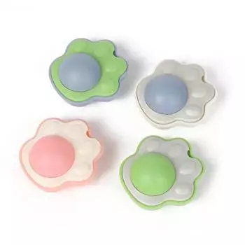 Милая кошачья лапка, настенный шарик с кошачьей мятой, игрушки для кошек, съедобные шарики для лизания с кошачьей мятой, полезные вращающиеся лакомства, игрушки, мятный шарик, принадлежности для кошек