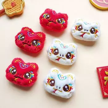 Милая креативная мультяшная маленькая плюшевая брошь в виде змеи, винтажные эмалевые булавки, универсальные корсажи в виде змеи со знаком зодиака, аксессуары для одежды, подарки белый