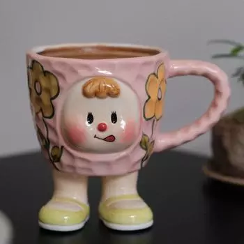 Милая кружка ручной работы, керамическая кофейная чашка, простая, бытовая, креативная, мультяшная, двуногая, кукольная, молочная чашка, подглазурная, цветная, с ручкой 300ml