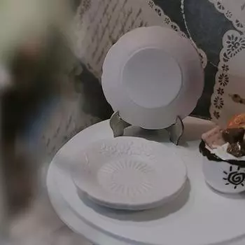 Милая мини-миниатюрная круглая игрушечная модель-диск, миниатюрная кукольная кухня, мини-узорчатая тарелка для кукольных аксессуаров, игрушка зелёный