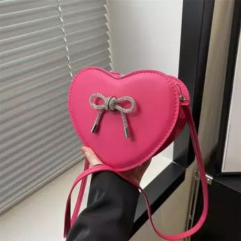 Милая однотонная простая маленькая сумка с бантом для женщин 2024 года, новая корейская версия, сумка через плечо в иностранном стиле, сумка-мессенджер Love Bag чёрный