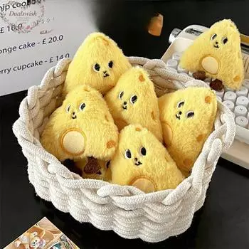 Милая плюшевая сырная подвеска с сыром, универсальная мультяшная кукла, брелок для ключей, украшение для студенческой сумки, подарок для девочки в форме сердца жёлтый