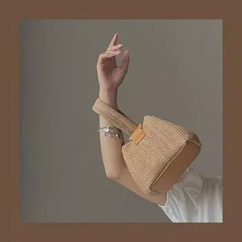Милая сумка на плечо с цепочкой из соломы в стиле Niche 2025 года — модный летний аксессуар