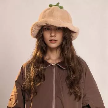 Милая теплая плюшевая маленькая томатная шляпа-котелок женская зимняя теплая маленькая шляпа-котелок для рыбалки с фото