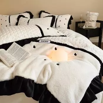 Milk Fleece Bedding Set Four-piece Thermal Bed Sheet Quilt Cover Pillowcase 1.2m bed