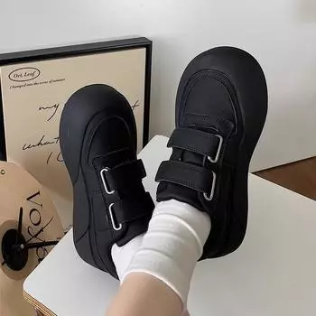 Milk fufu Velcro little white shoes women s 2025 new versatile platform sports board shoes niche casual bread shoes 35