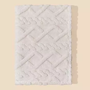 Milky Color Simple Single-Layer Tower Skin Fleece Blanket Nap Blanket Spring And Summer Air Conditioning Blanket 70X100CM 70x100cm