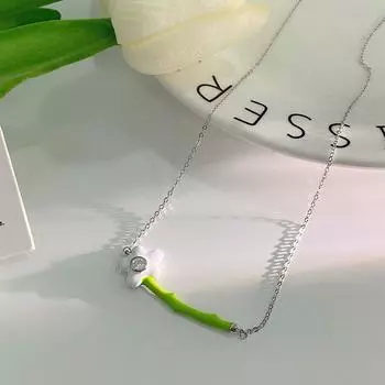 Милое кремовое маленькое цветочное ожерелье с белыми цветами, цепочка на ключицу, летняя свежая зеленая