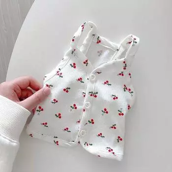 Милое летнее платье для собак, свежая вишня, милый ремешок с пряжкой, плюшевые мишки, одежда для щенков, двуногая одежда, топ на бретелях для кошек, одежда для домашних животных S