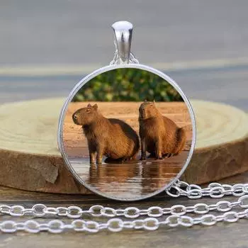 Милое ожерелье с подвеской в виде капибары, мультяшное животное, фото, стеклянное ожерелье с кабошоном, длинная цепочка, ювелирные изделия для подарка другу