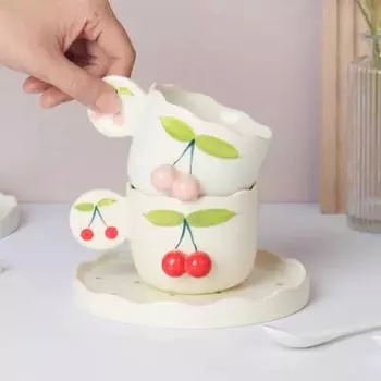 Милые чашки для кофе Mate с блюдцем, подарочный узор, современные многоразовые, походные, молочные, для ужина, кофе, посуда для питья, кухонные принадлежности, посуда для питья красный